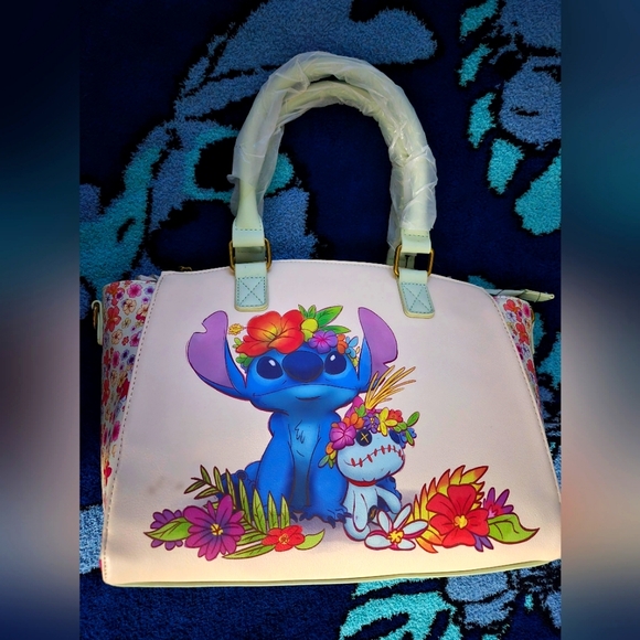 NWT Loungefly Disney Lilo & Stitch Purse - Picture 1 of 4